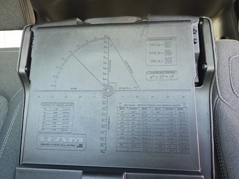 Used 2019 RAM 1500 Big Horn image 25