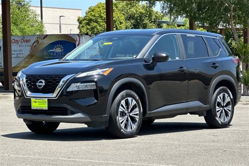 Used 2023 Nissan Rogue SV image 14