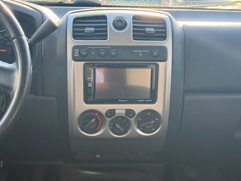 Used 2009 GMC Canyon SLE image 29