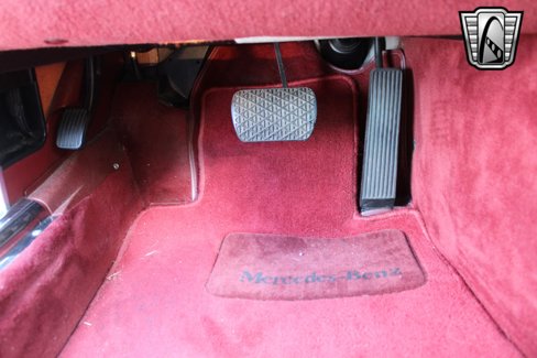 Used 1987 Mercedes-Benz 560 SL image 25