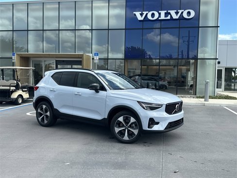 New 2026 Volvo XC40 B4 Plus w/ Protection Package Premier image 1