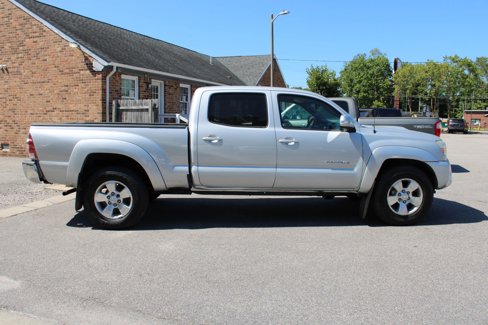 Used 2012 Toyota Tacoma 4x4 Double Cab image 9
