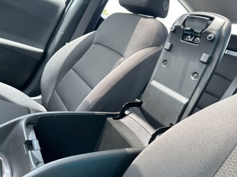 Used 2023 Chevrolet Malibu LT image 31