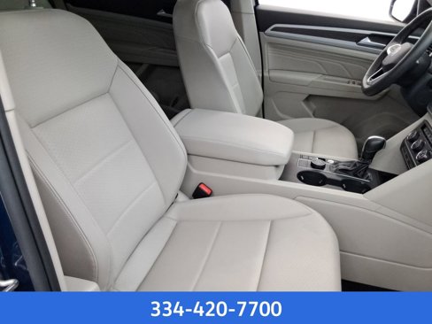 Used 2023 Volkswagen Atlas SE image 16