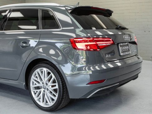 Used 2018 Audi A3 e-tron Premium Plus w/ Technology Package image 35