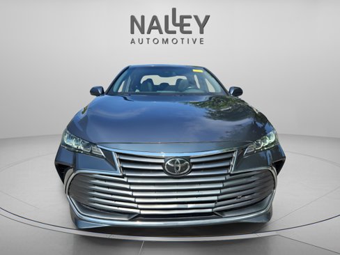 Used 2019 Toyota Avalon XLE image 8