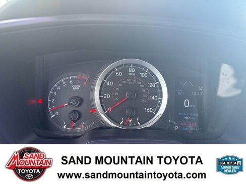 Used 2022 Toyota Corolla SE image 16