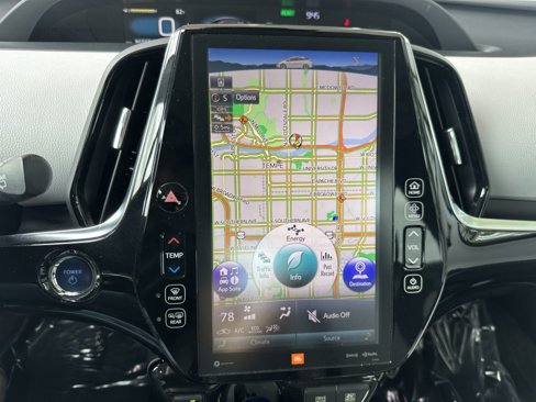 Used 2018 Toyota Prius Four image 18