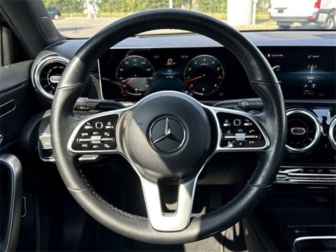 Used 2019 Mercedes-Benz A 220 4MATIC image 9