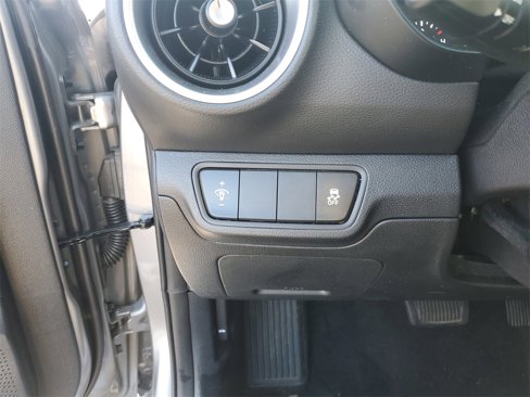 Used 2024 Kia Forte LXS image 17