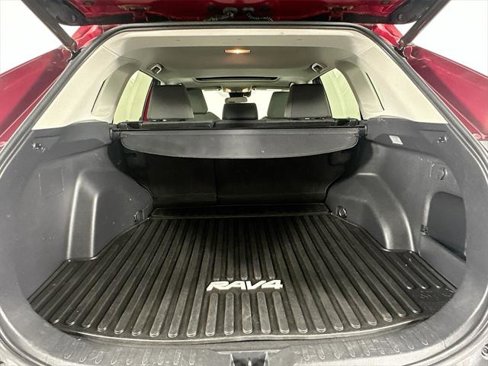 Certified 2020 Toyota RAV4 XLE image 12