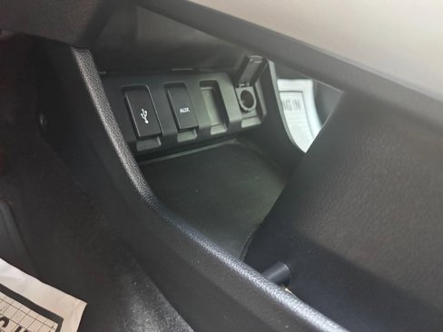 Used 2017 Honda HR-V LX image 30