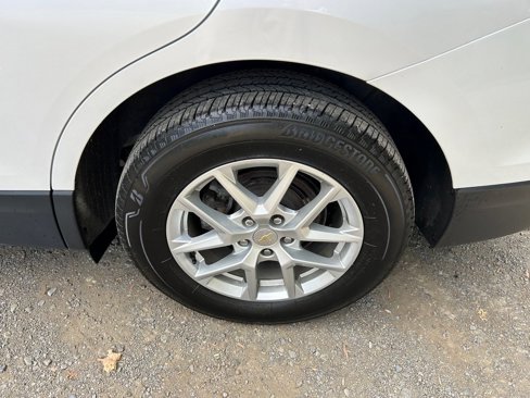 Used 2022 Chevrolet Equinox LT image 11