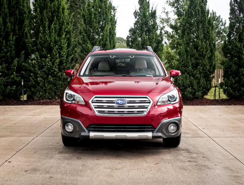Used 2017 Subaru Outback 2.5i Limited image 3