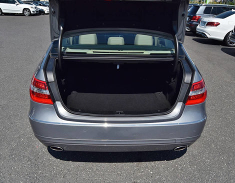 Used 2012 Mercedes-Benz E 350 4MATIC Sedan image 13