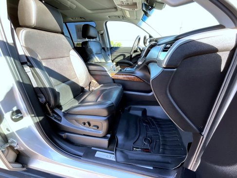 Used 2016 Chevrolet Suburban LTZ image 16