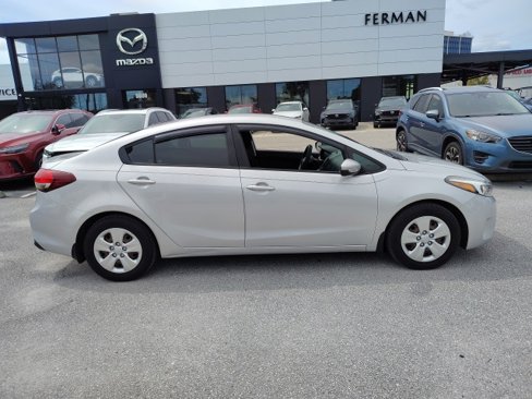 Used 2018 Kia Forte LX image 8