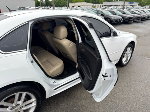 Used 2012 Chevrolet Impala LTZ image 11