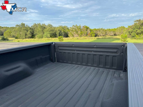 Used 2001 Ford F250 Lariat image 23