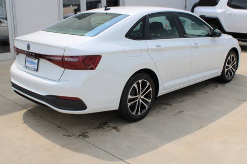 New 2025 Volkswagen Jetta Sport image 6