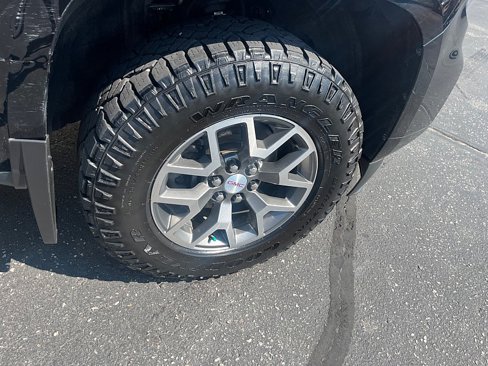 Used 2021 GMC Canyon AT4 image 10