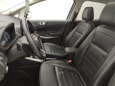 Used 2020 Ford EcoSport Titanium image 17