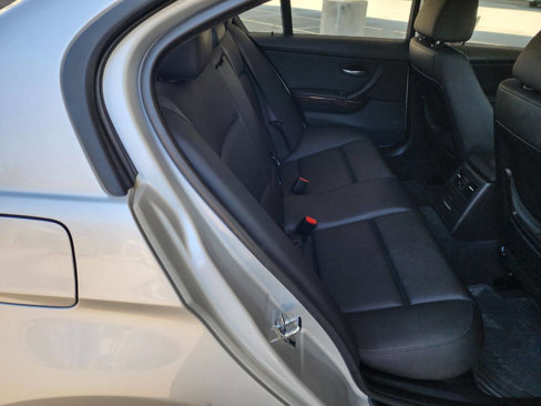 Used 2007 BMW 328i Sedan image 17
