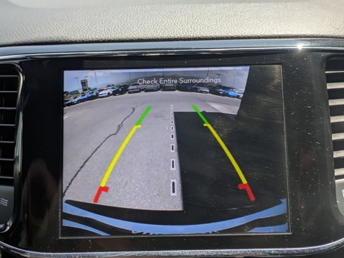 Used 2020 Jeep Grand Cherokee Altitude image 17