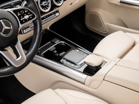 Certified 2021 Mercedes-Benz GLA 250 4MATIC image 12