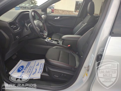 New 2025 Ford Escape ST-Line Elite w/ Tech Pack #2 image 9