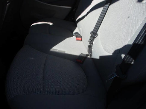Used 2013 Hyundai Accent GS image 8