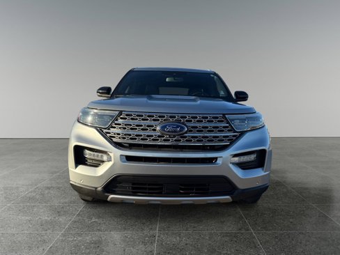 Used 2020 Ford Explorer Limited w/ Class III Trailer Tow Package image 11