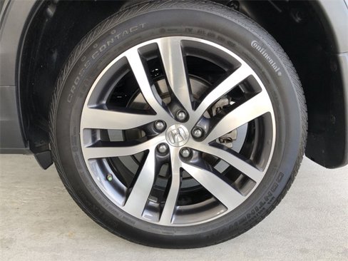 Used 2017 Honda Pilot Touring image 8