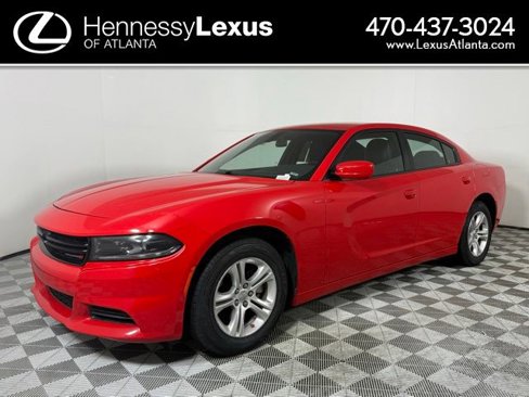 Used 2022 Dodge Charger SXT image 2