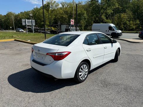 Used 2015 Toyota Corolla LE Premium image 6