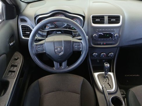 Used 2013 Dodge Avenger SE image 12