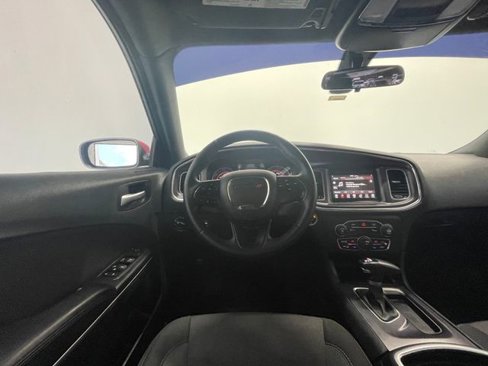 Used 2018 Dodge Charger SXT image 19