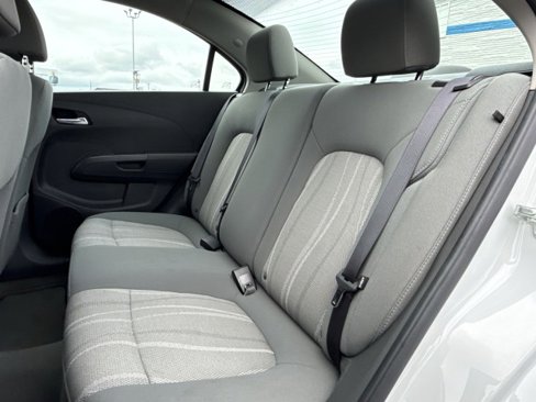 Used 2013 Chevrolet Sonic LT image 21