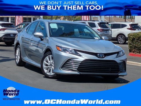 Used 2024 Toyota Camry LE image 1