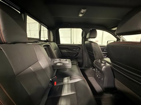 Used 2020 Nissan Titan PRO-4X image 31