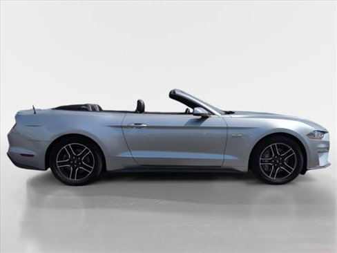 Used 2020 Ford Mustang GT Premium image 3