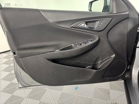 Used 2025 Chevrolet Malibu LT image 14