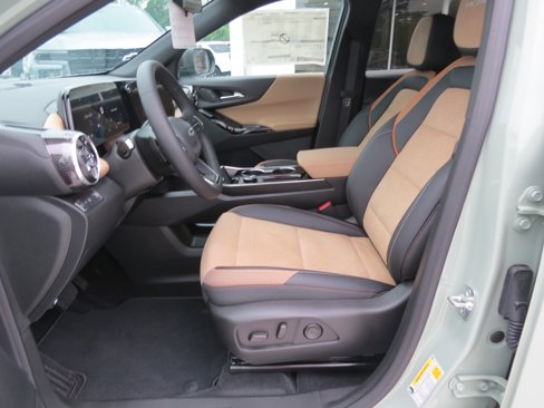 New 2026 Chevrolet Equinox ACTIV image 13