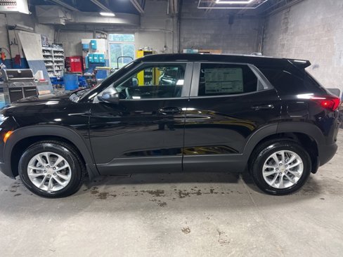 New 2026 Chevrolet TrailBlazer LS w/ LS Convenience Package image 2