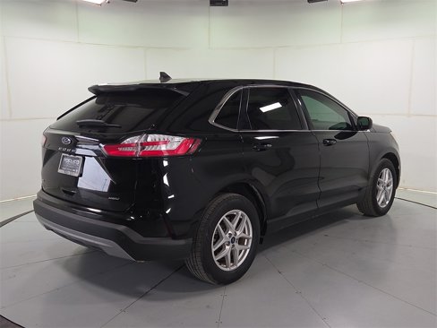 Used 2021 Ford Edge SEL w/ Convenience Package image 8