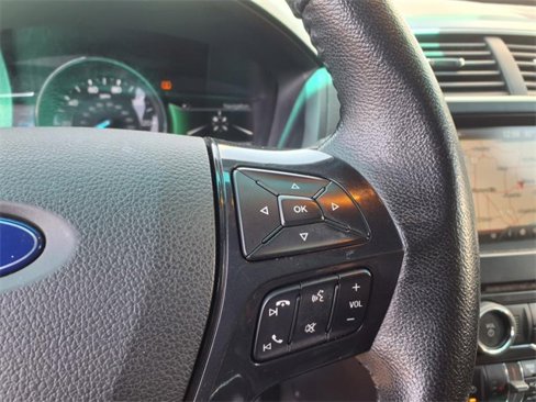 Used 2016 Ford Explorer XLT w/ Equipment Group 202A image 21