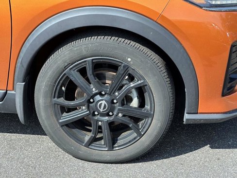 Certified 2022 Nissan Kicks SR w/ Premium Package image 8