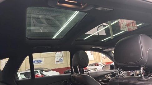 Used 2018 Mercedes-Benz GLC 300 w/ Premium Package image 17