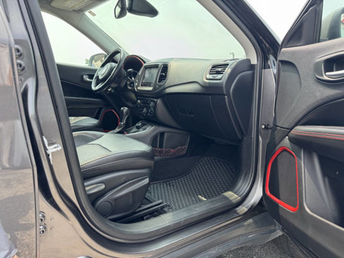 Used 2018 Jeep Compass Trailhawk w/ Leather Interior Group image 38