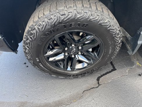 Certified 2024 Chevrolet Silverado 1500 LT Trail Boss image 18